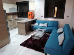 Perla F2 chambre avec balcon salon salle de bain